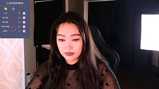 Snapshot of Erica_Wayne chatting on November 5, 6:57 am Erica Wayne online show from November 5, 6:57 am