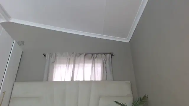 naughtyblackdolie online show from March 1, 10:24 am