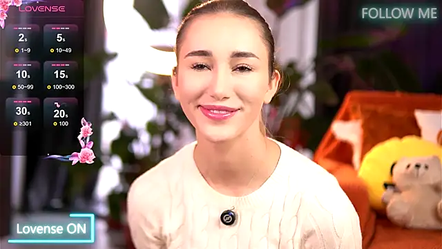 Snapshot of EmilyRaymont chatting on November 23, 8:03 am EmilyRaymont online show from November 23, 8:03 am