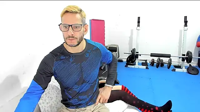 Samurayjiu online show from December 18, 3:18 pm