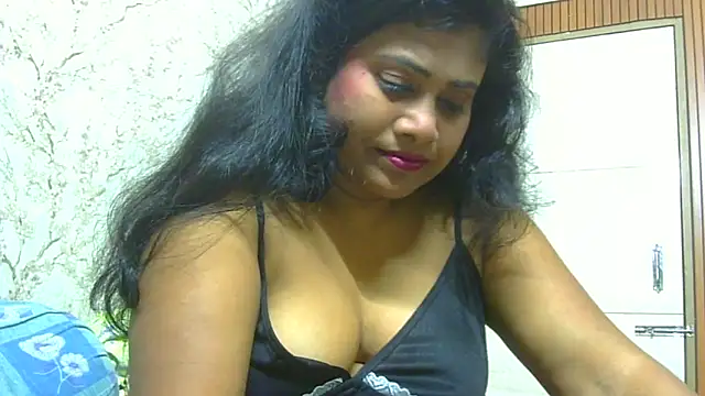 Snapshot of sexy_roma chatting on December 5, 5:53 pm sexy roma online show from December 5, 5:53 pm