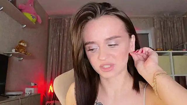 Katy perry  online show from March 8, 2:34 am