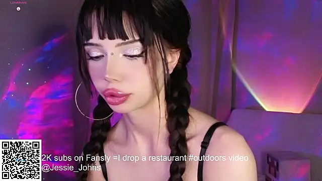 Jessie Johns online show from February 5, 4:33 pm