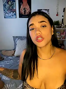 Snapshot of ElaEndez_ chatting on December 14, 9:19 pm ElaEndez online show from December 14, 9:19 pm