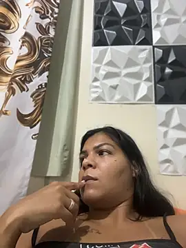 Indiazinhax online show from July 6, 1:24 am