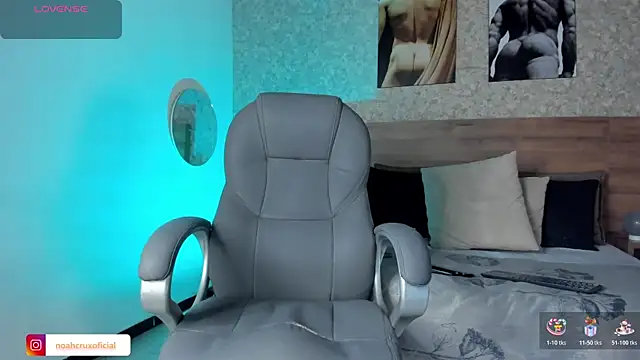 noah crux online show from October 29, 12:07 pm