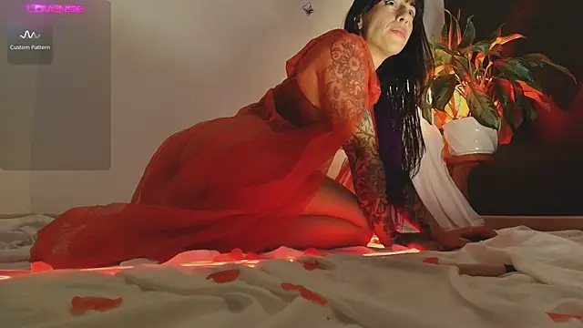 Snapshot of ValenGray chatting on March 15, 2:46 am ValenGray online show from March 15, 2:46 am