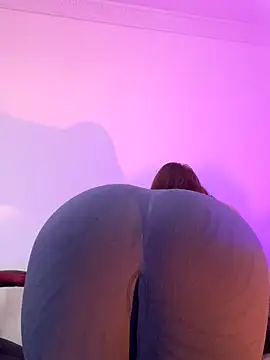 Snapshot of ValenGray chatting on November 6, 12:50 pm ValenGray online show from November 6, 12:50 pm