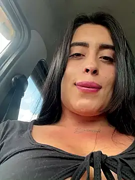 Snapshot of Freyja300 chatting on December 5, 5:06 pm Freyja300 online show from December 5, 5:06 pm