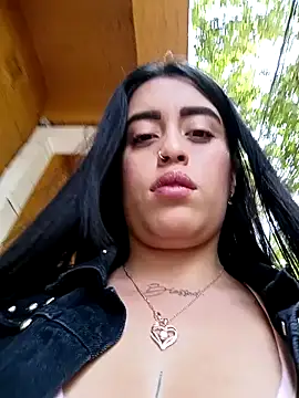 Snapshot of Freyja300 chatting on December 20, 3:42 pm Freyja300 online show from December 20, 3:42 pm