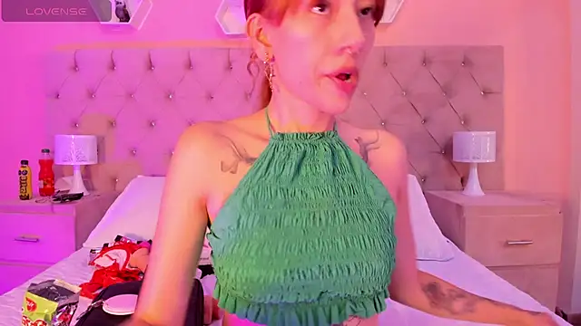 Snapshot of MelodyBliss chatting on January 28, 8:36 pm MelodyBliss online show from January 28, 8:36 pm