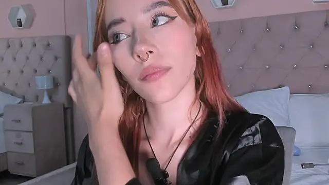 Snapshot of MelodyBliss chatting on February 9, 12:49 am MelodyBliss online show from February 9, 12:49 am