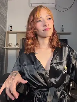 Snapshot of MelodyBliss chatting on February 13, 1:08 am MelodyBliss online show from February 13, 1:08 am