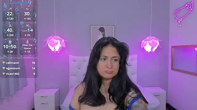 Snapshot of Lisa7_7 chatting on February 25, 9:35 pm Lisa7 7 online show from February 25, 9:35 pm