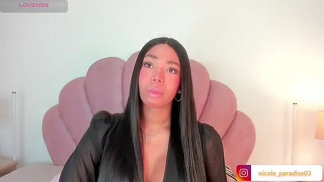 Nicole Paradise online show from July 15, 12:43 pm