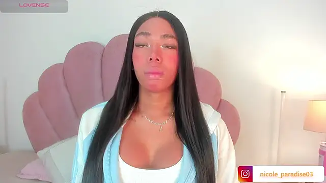 Nicole Paradise online show from July 16, 12:55 pm