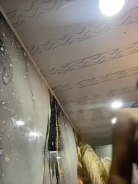 emma  cute   online show from December 14, 11:26 am