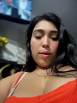 emma  cute   online show from April 19, 11:09 am