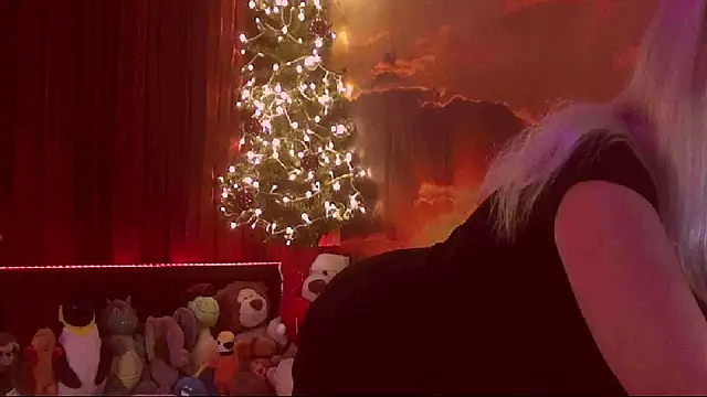 MoniCutex online show from December 29, 3:22 am