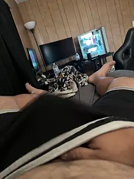 Snapshot of Jayare95 chatting on November 29, 6:55 pm Jayare95 online show from November 29, 6:55 pm