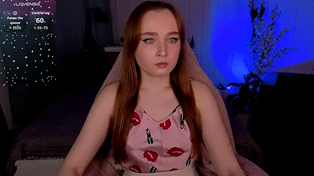 Emma Chery online show from December 3, 5:37 am