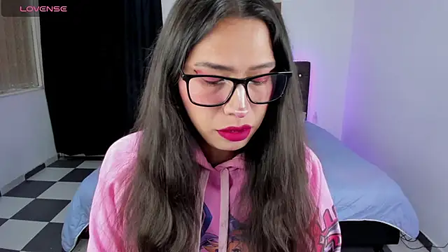 paula kawaiifu  online show from January 25, 2:14 pm