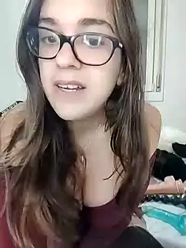 Miachan LaGattinaVogliosa online show from October 22, 1:11 pm