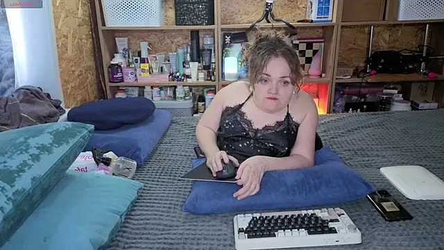 MiniNatalie online show from February 20, 9:21 am