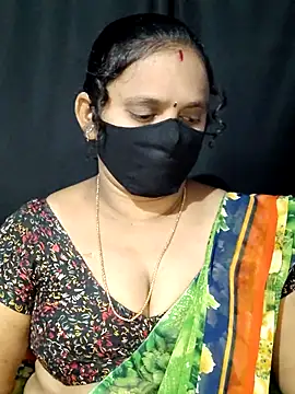 vintage-vibs online show from March 11, 6:08 pm