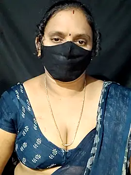 vintage-vibs online show from March 13, 6:01 pm