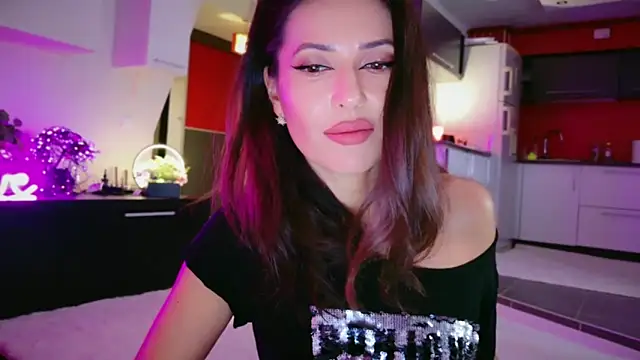 Snapshot of MissSmiley26 chatting on February 20, 9:59 pm MissSmiley26 online show from February 20, 9:59 pm