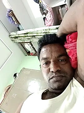 Snapshot of PVNRAO0831 chatting on October 25, 6:54 am PVNRAO0831 online show from October 25, 6:54 am