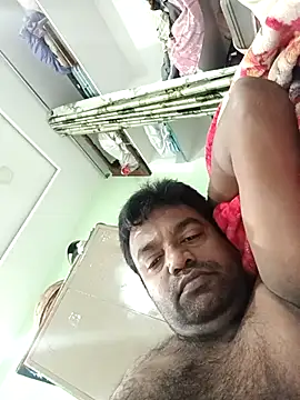 Snapshot of PVNRAO0831 chatting on October 29, 5:42 am PVNRAO0831 online show from October 29, 5:42 am