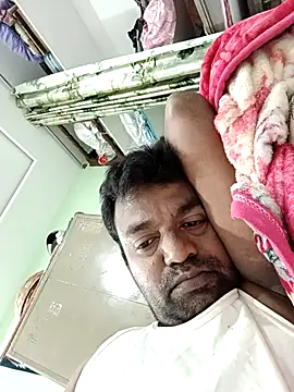 Snapshot of PVNRAO0831 chatting on October 30, 3:46 pm PVNRAO0831 online show from October 30, 3:46 pm