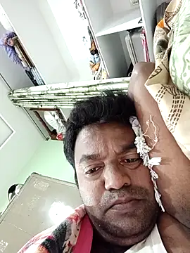 Snapshot of PVNRAO0831 chatting on November 15, 2:42 am PVNRAO0831 online show from November 15, 2:42 am