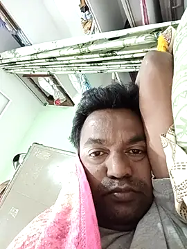 Snapshot of PVNRAO0831 chatting on November 15, 2:57 pm PVNRAO0831 online show from November 15, 2:57 pm