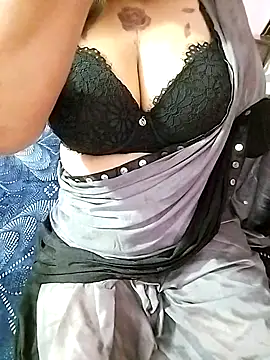 Snapshot of SHUBHI880 chatting on March 19, 5:06 pm SHUBHI880 online show from March 19, 5:06 pm