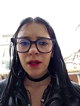 Snapshot of Isabella_21x chatting on October 22, 3:12 pm Isabella 21x online show from October 22, 3:12 pm