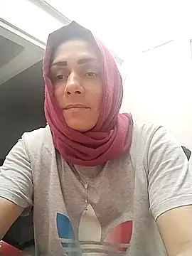 Snapshot of Corina_hot chatting on December 20, 8:01 pm Corina hot online show from December 20, 8:01 pm