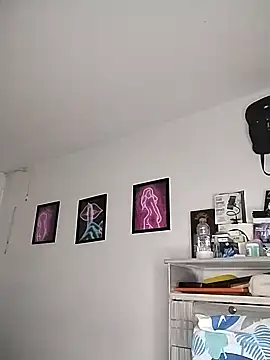 Snapshot of Corina_hot chatting on January 10, 3:07 am Corina hot online show from January 10, 3:07 am