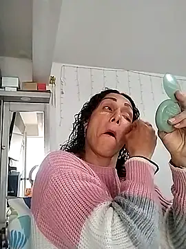 Snapshot of Corina_hot chatting on January 27, 7:13 pm Corina hot online show from January 27, 7:13 pm