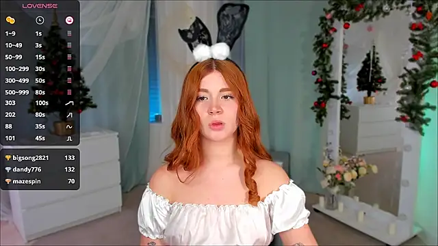 Freckle Diyana online show from December 30, 8:43 am