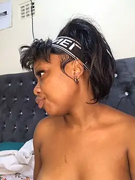 Miss Moriah online show from February 19, 12:25 am