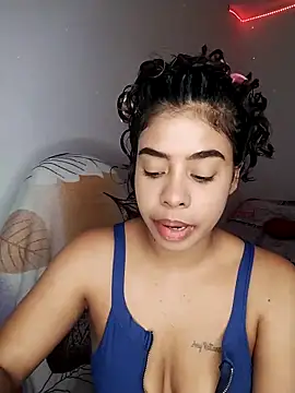 Snapshot of Fanny_Klean chatting on November 7, 2:44 am Fanny Klean online show from November 7, 2:44 am