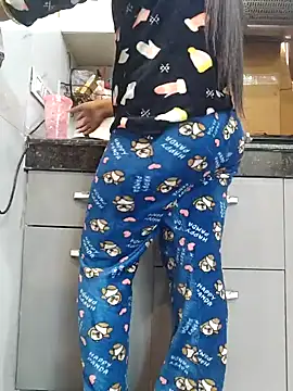 Snapshot of Manpreet_kaur21 chatting on January 21, 7:37 am Manpreet kaur21 online show from January 21, 7:37 am