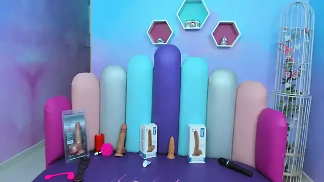 LYA SWEETX online show from February 4, 6:46 am