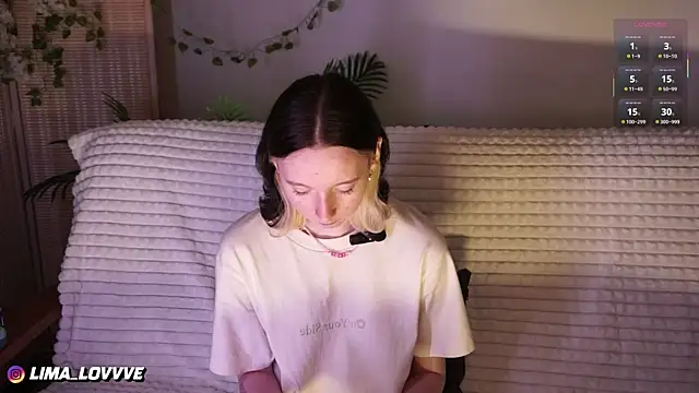 LimaLexxx online show from December 19, 5:20 pm