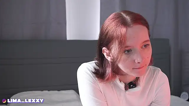 Snapshot of LimaLexxx chatting on June 25, 12:43 am LimaLexxx online show from June 25, 12:43 am