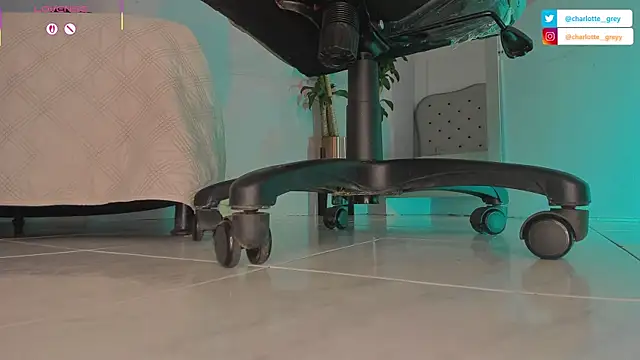 charlotte  grey online show from October 21, 7:58 pm