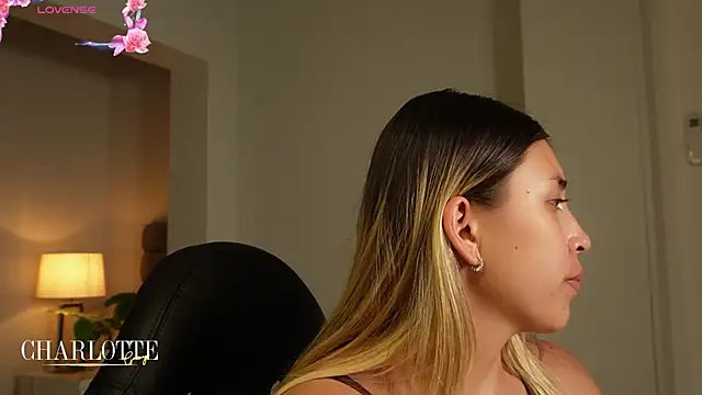 charlotte  grey online show from August 1, 7:57 pm